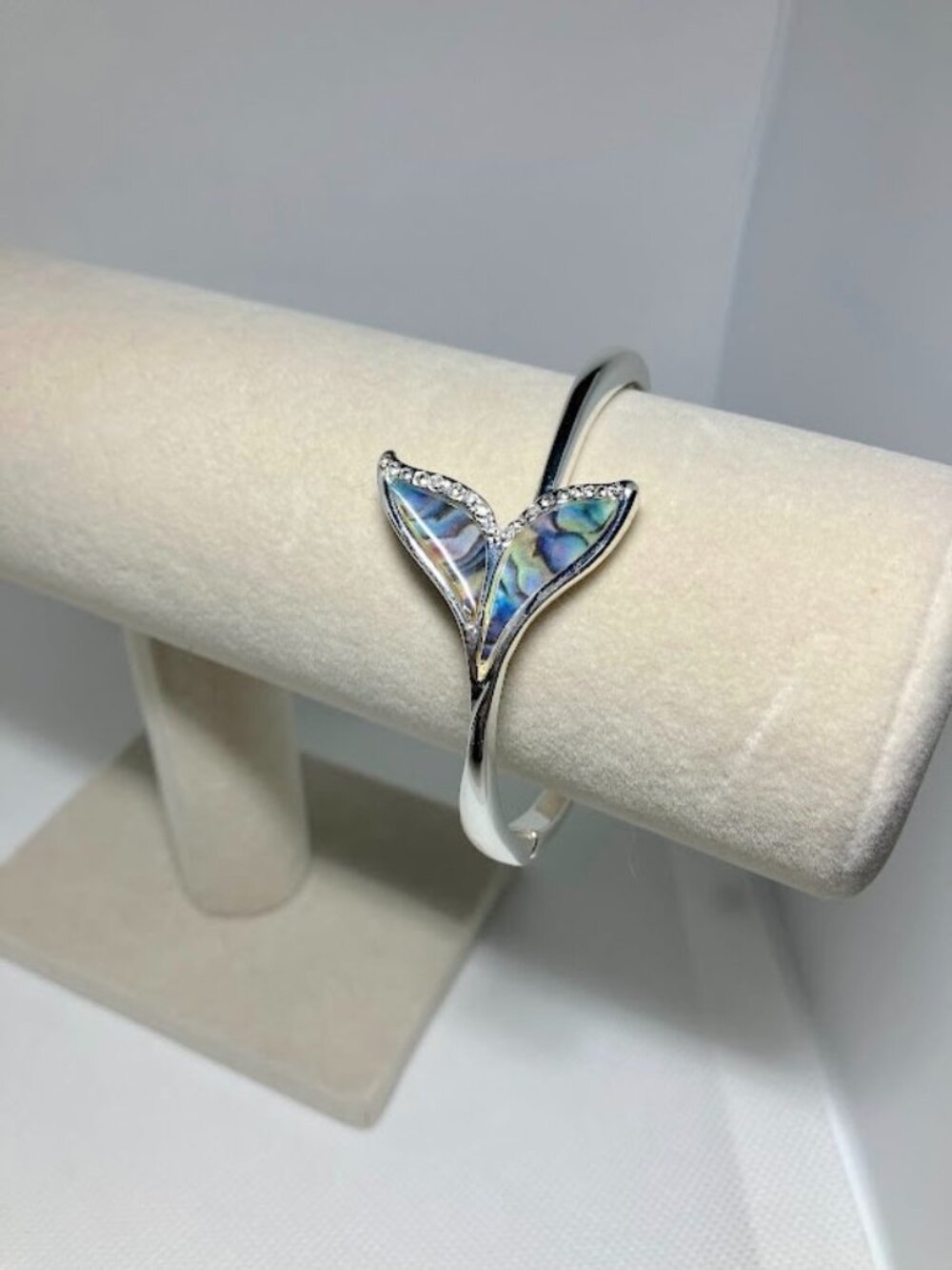 Napier Silver Tone Bracelet Mermaid Tale Abalone Shell Rhinestones Whimsy Boho